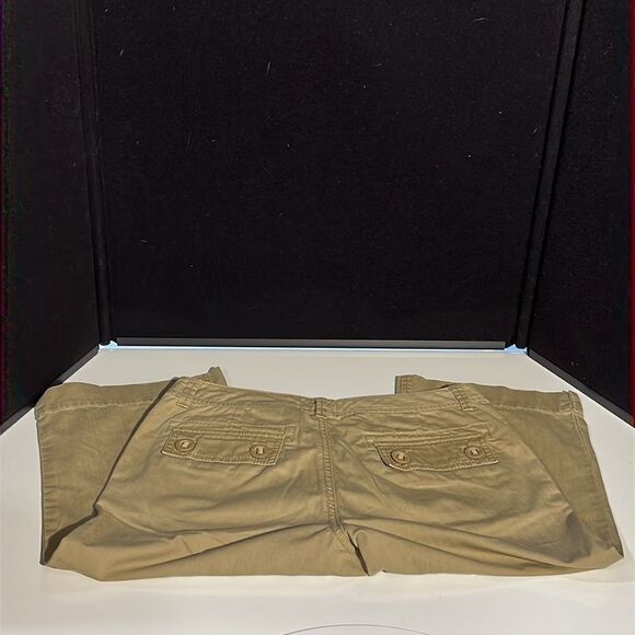 Eddie Bauer Vashon Fit Bermuda Shorts - Knee Length 16” Inseam Size 2 - Picture 6 of 11